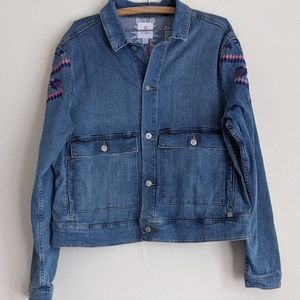 Light Wash Boho Denim Plus Size LulaRoe Jacket 💙